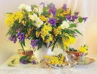 Без бренда «Букет из мимозы и колокольчиков в вазе» в Таганроге в интернет-магазине  Без бренда «Букет из мимозы и колокольчиков в вазе» в Таганроге