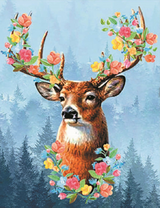 Олень с цветочными рогами на фоне леса